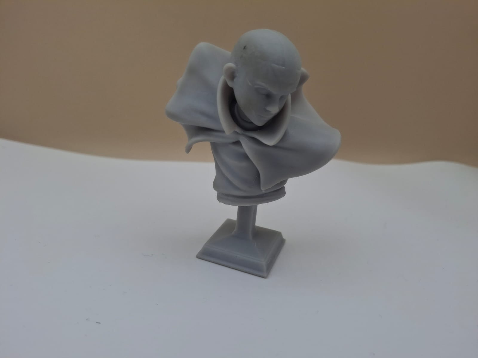 Aang bust, unpainted